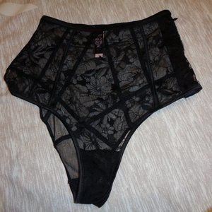 Victoria's Secret Embroidered High Waist Cheeky Black Lace Panty Size Small NWT